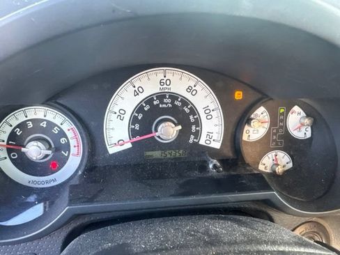 Used 2012 Toyota FJ Cruiser 2WD image 10