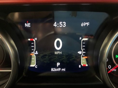 Used 2021 Jeep Gladiator Rubicon AWD/4WD image 24