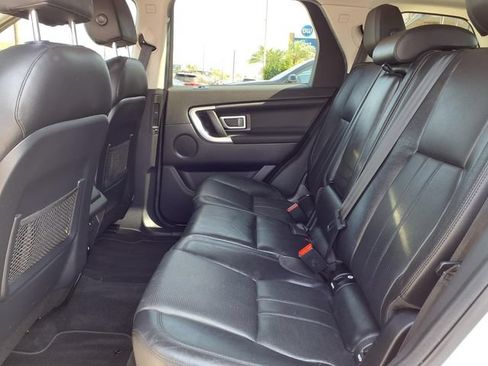 Used 2016 Land Rover Discovery Sport HSE AWD/4WD image 22