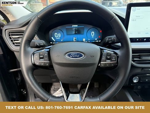 Used 2025 Ford Escape Platinum image 17