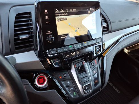 Used 2023 Honda Odyssey Touring image 19