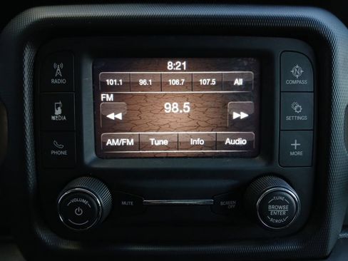 Used 2021 Jeep Wrangler Unlimited Sport AWD/4WD image 8