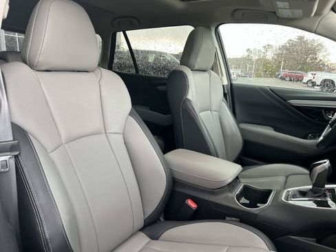 Used 2023 Subaru Outback Limited AWD/4WD image 16