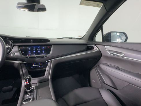 Used 2020 Cadillac XT5 Luxury image 28