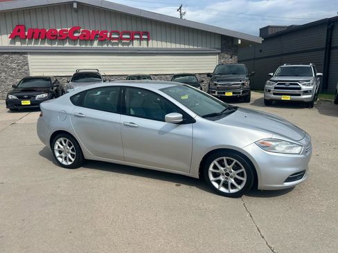 Used 2013 Dodge Dart SXT FWD image 2