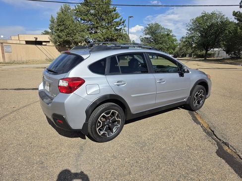 Used 2013 Subaru Crosstrek 2.0i Premium w/ Popular Pkg 2 AWD/4WD image 8