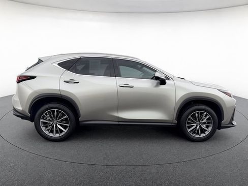 Used 2024 Lexus NX 350 AWD image 6