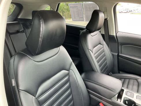 Used 2022 Ford Edge SEL w/ Convenience Package AWD/4WD image 18