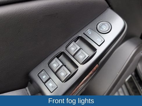 Used 2018 GMC Yukon SLE w/ SLE Value Package image 33