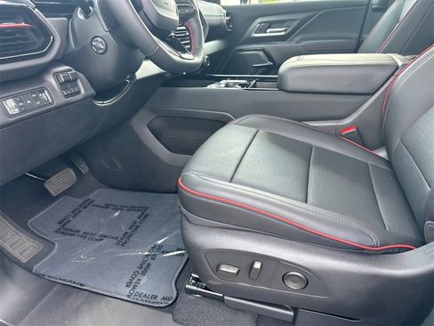 New 2024 Chevrolet Silverado EV RST image 10