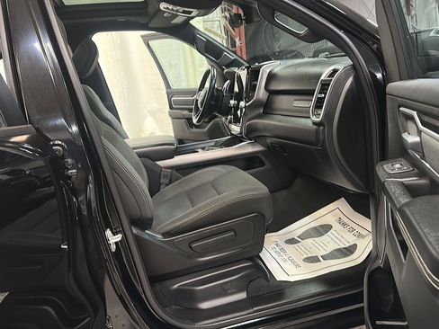 Used 2023 RAM 1500 Big Horn image 31