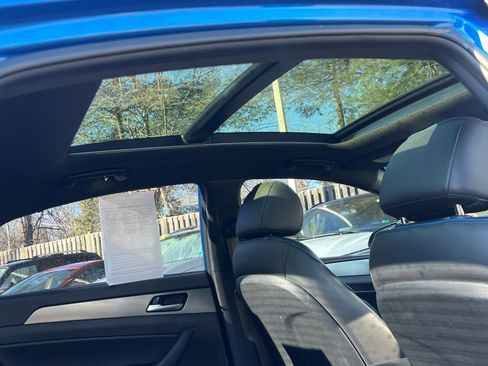 Used 2019 Hyundai Sonata Limited image 18