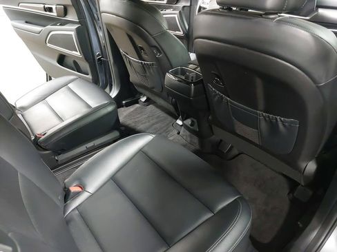 Used 2025 Kia Telluride S AWD/4WD image 11