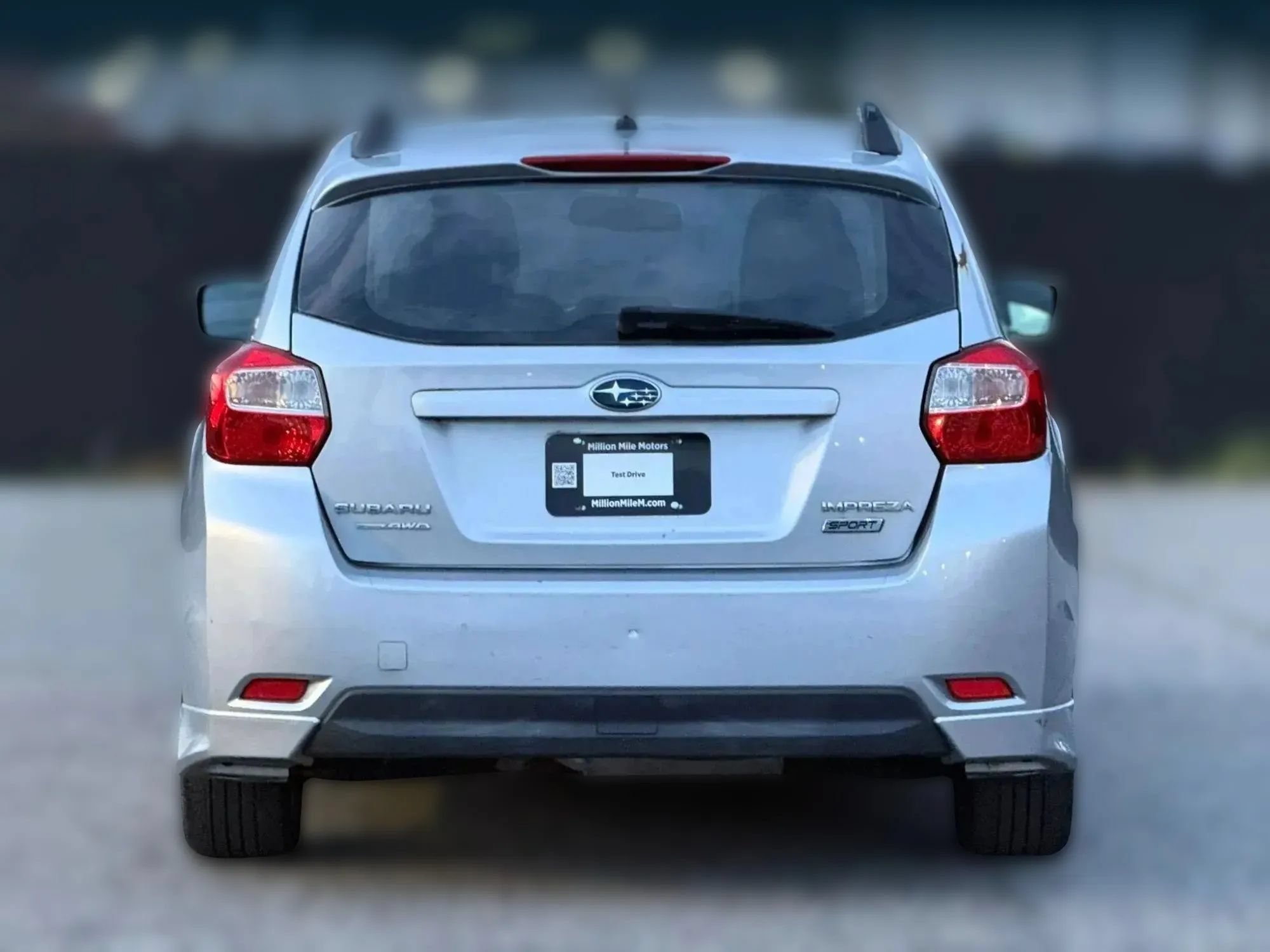 Used 2012 Subaru Impreza 2.0i Sport Premium AWD/4WD image 4