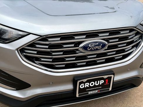 Used 2024 Ford Edge Titanium image 27