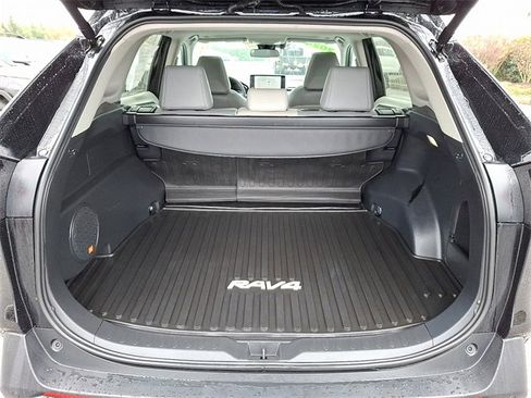 Certified 2024 Toyota RAV4 XLE Premium image 30