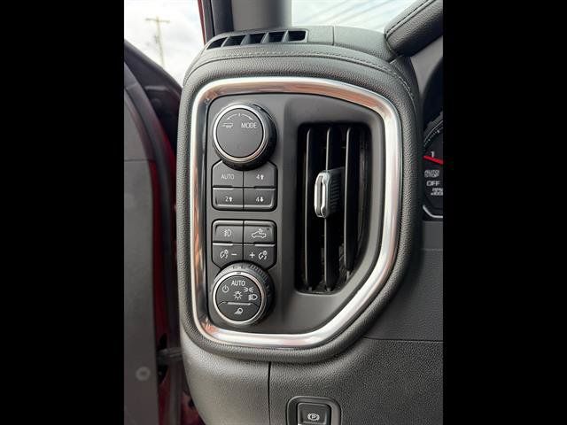 Used 2021 Chevrolet Silverado 1500 LTZ w/ LTZ Premium Package AWD/4WD image 46