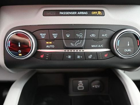 New 2025 Ford Escape Active w/ Cold Weather Package image 19