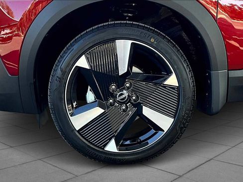 New 2026 Nissan Kicks SR w/ SR Premium Package image 11