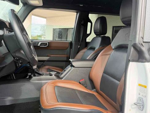 Used 2022 Ford Bronco Outer Banks w/ Sasquatch Package image 9