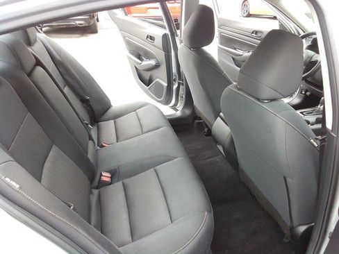 Used 2023 Nissan Altima 2.5 S image 16