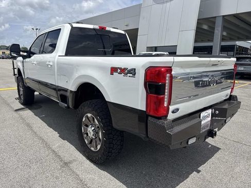 Used 2024 Ford F250 King Ranch w/ FX4 Off-Road Package AWD/4WD image 7