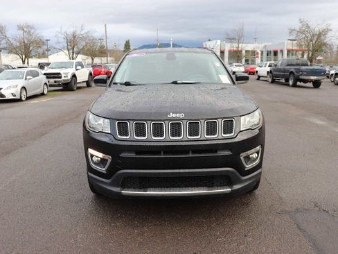 Used 2018 Jeep Compass Limited w/ Navigation Group image 2