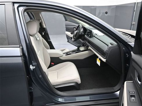 New 2025 Honda Accord LX image 19