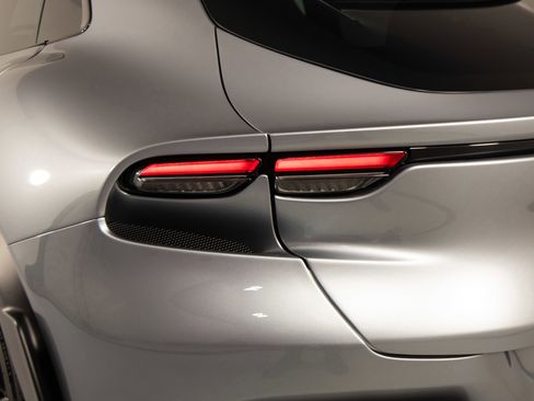 Certified 2023 Ferrari Purosangue AWD/4WD image 13