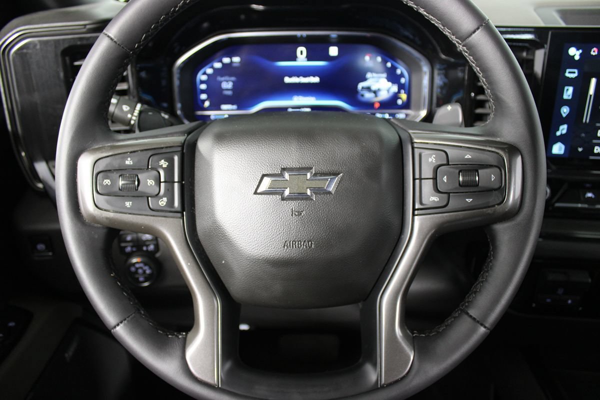 Used 2023 Chevrolet Silverado 1500 ZR2 w/ Technology Package AWD/4WD image 19