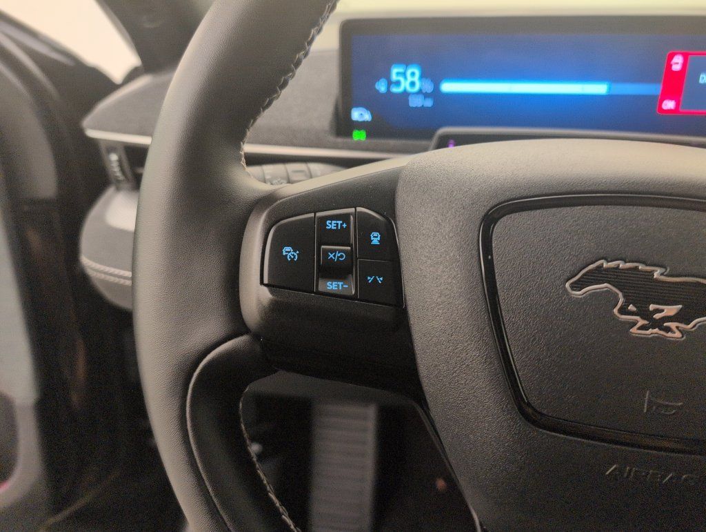Used 2025 Ford Mustang Mach-E GT AWD/4WD image 37