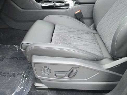 New 2026 Audi SQ5 Premium Plus AWD/4WD image 17