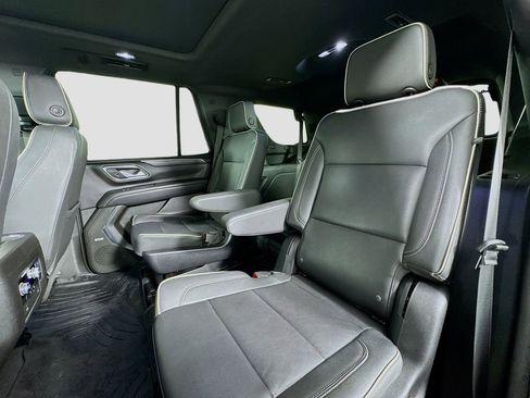 Used 2023 GMC Yukon SLT image 26