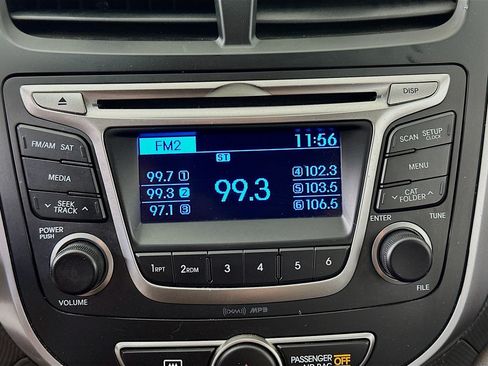 Used 2016 Hyundai Accent SE FWD image 19