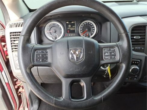 Used 2017 RAM 1500 Express image 20