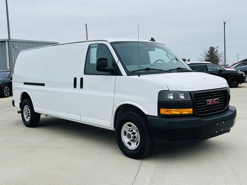 Used 2020 GMC Savana 2500 Extended w/ Driver Convenience Package image 2