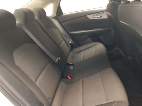 Used 2024 Kia Forte LXS FWD image 19