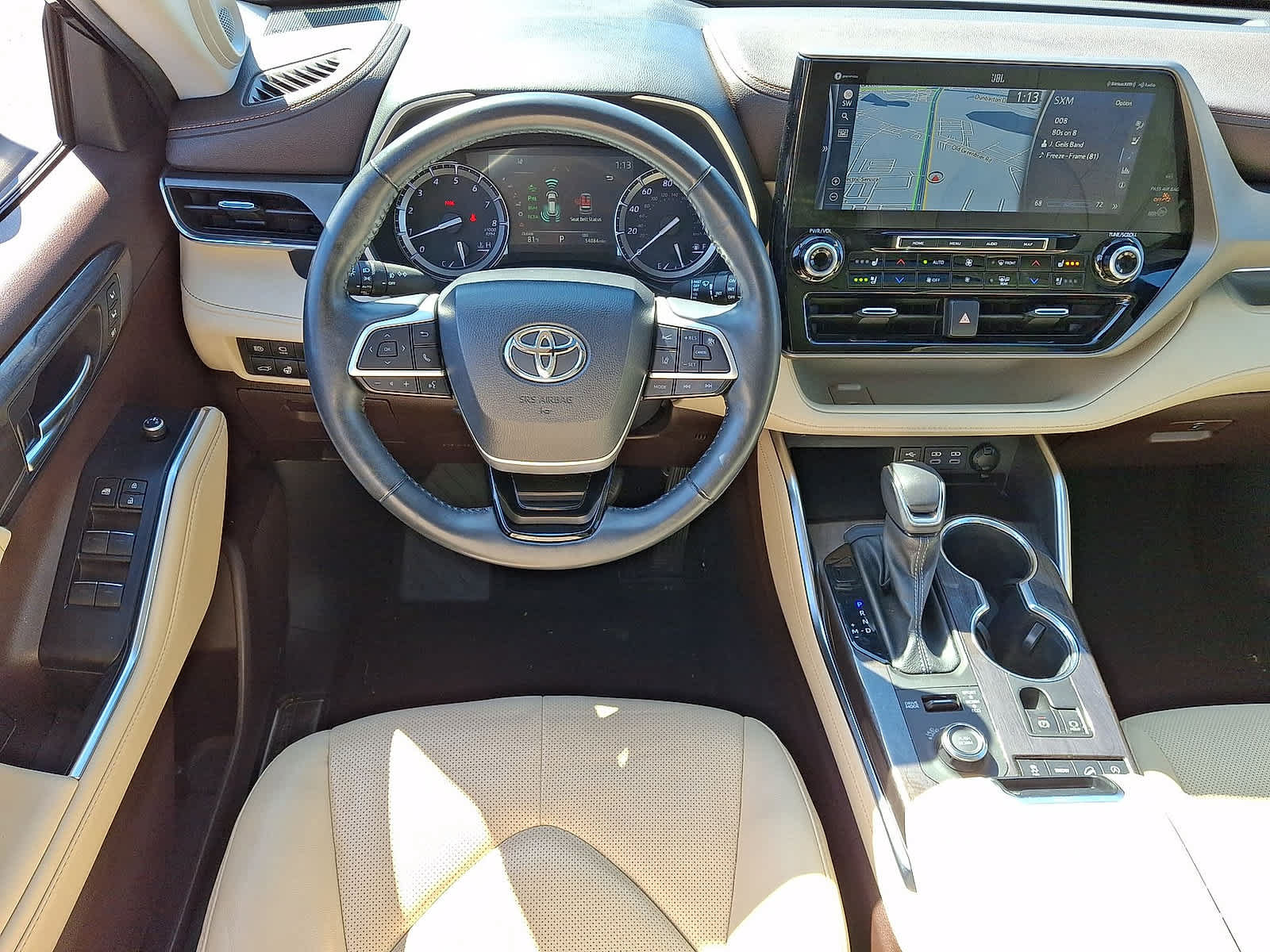 Used 2022 Toyota Highlander Limited AWD/4WD image 27