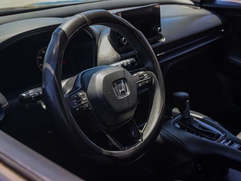 Used 2024 Honda HR-V LX image 14