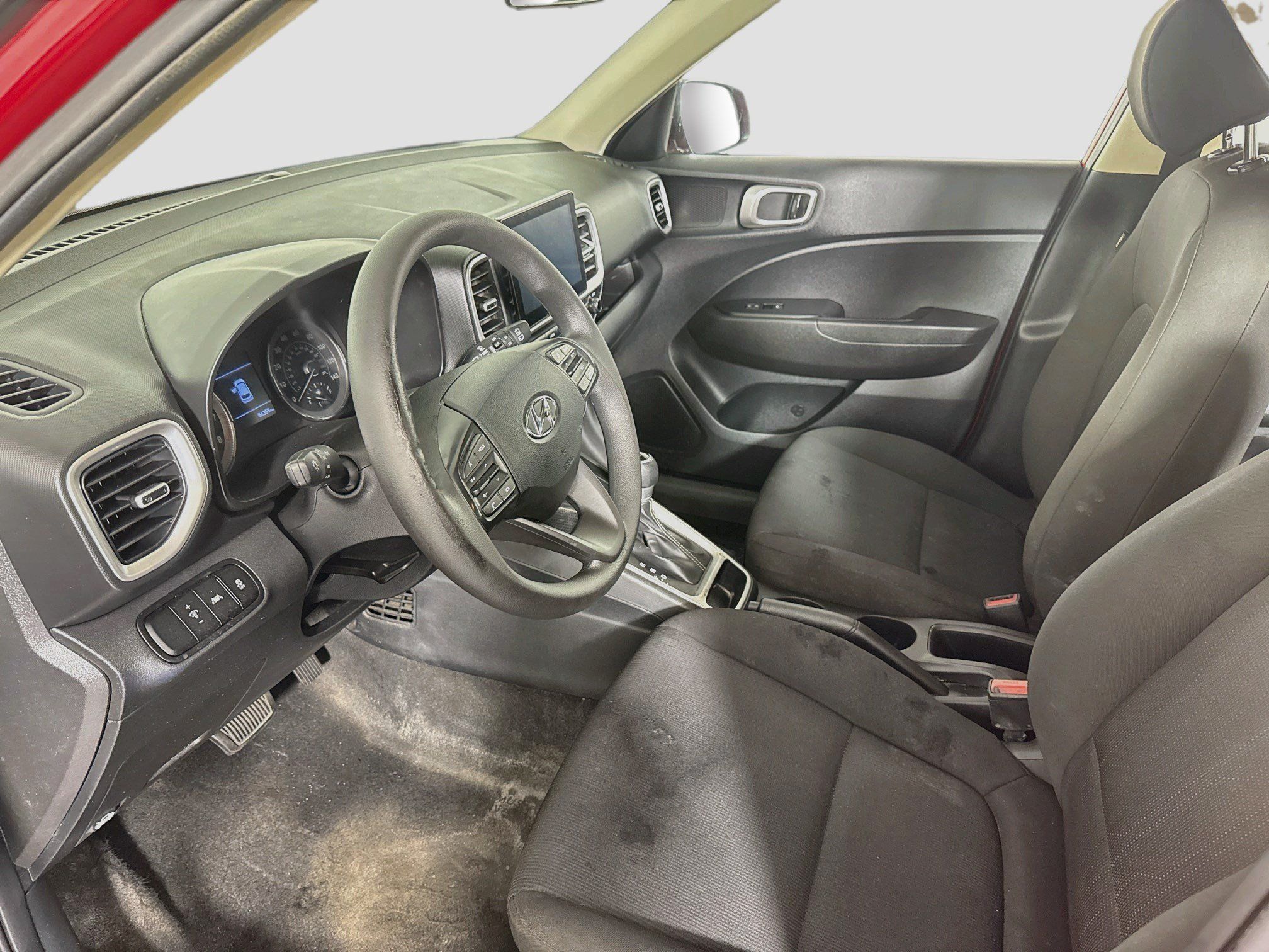Used 2021 Hyundai Venue SE w/ Cargo Package FWD image 22