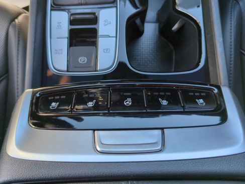 Used 2023 Hyundai Santa Cruz Limited AWD/4WD image 25