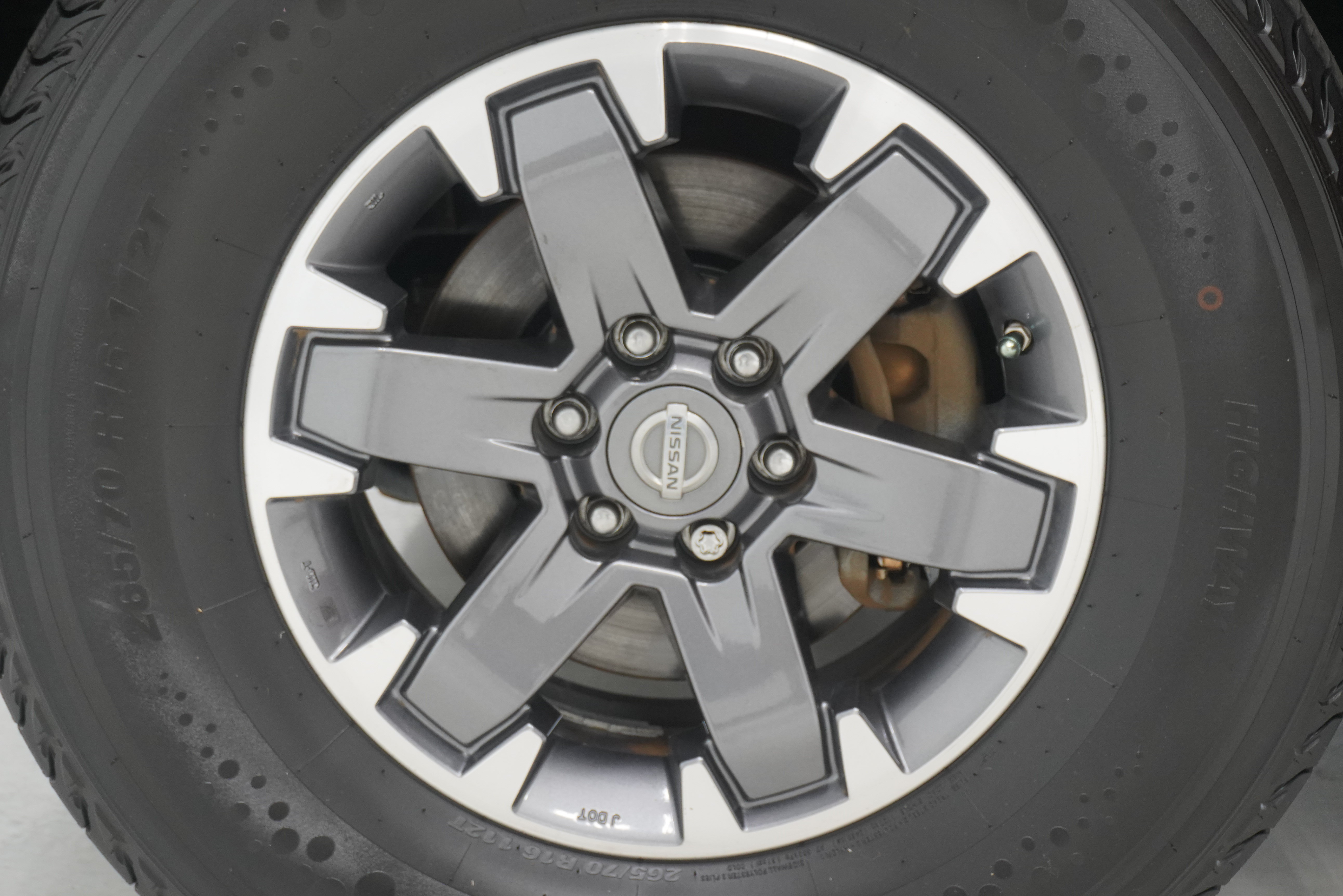 Used 2019 Nissan Frontier PRO-4X w/ Pro-4x Luxury Package AWD/4WD image 28