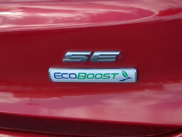 Used 2019 Ford Fusion SE FWD image 13