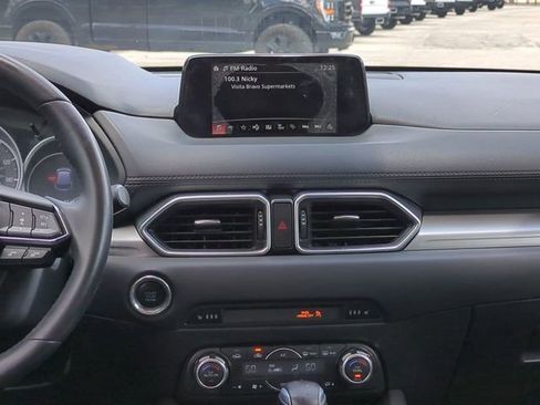 Used 2018 MAZDA CX-5 Touring w/ Preferred Equipment Package FWD image 18