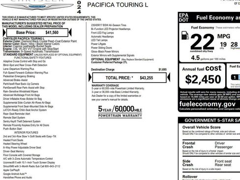 Used 2024 Chrysler Pacifica Touring-L FWD image 2