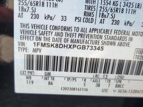 Used 2023 Ford Explorer XLT AWD/4WD image 35