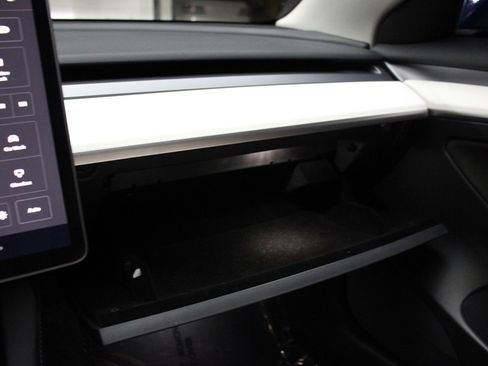 Used 2022 Tesla Model 3 Performance image 63