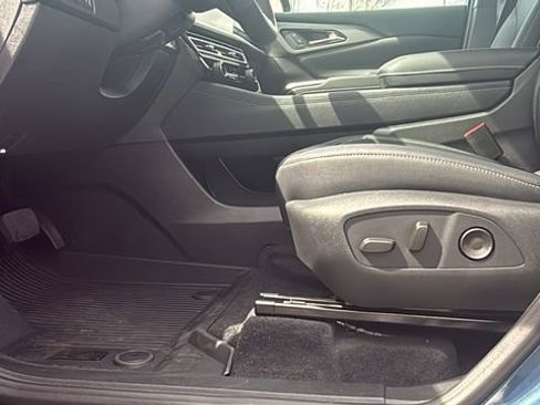 New 2026 Chevrolet Traverse LT w/ Driver Confidence Package image 13