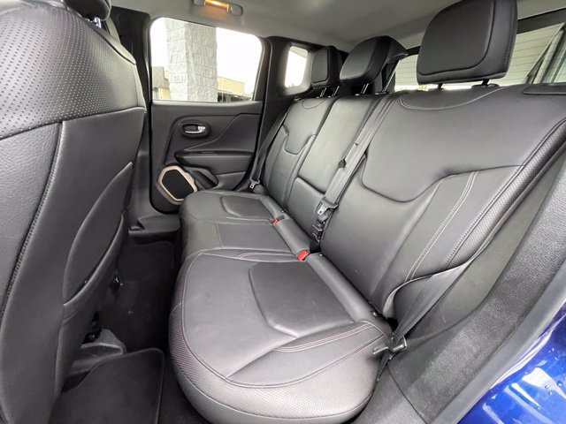 Used 2016 Jeep Renegade Limited AWD/4WD image 26