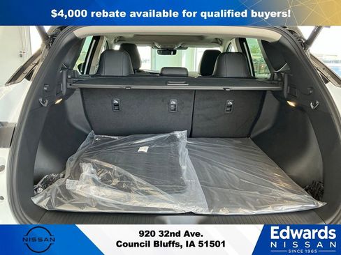 New 2026 Nissan Murano Platinum w/ Cargo Package AWD/4WD image 8